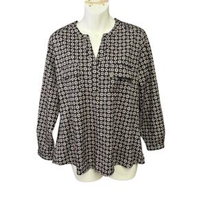 Appleseed's size medium Petite Black and Tan Patterned  Blouse gold accents
